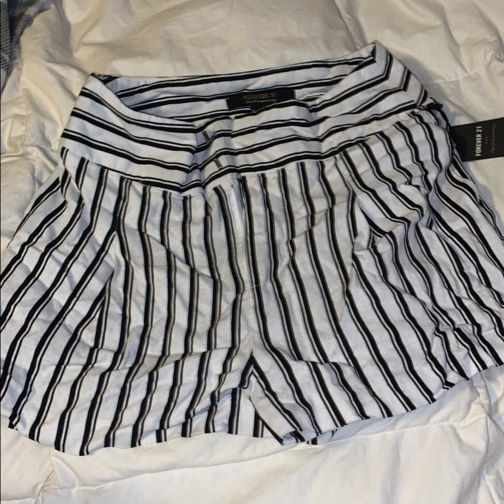 Small Forever 21 shorts